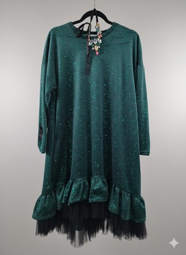 Smaragdgrünes samtkleid mit - smaragdgrünes,