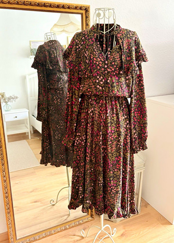 Blümchenkleid mit bubikragen - blümchenkleid,